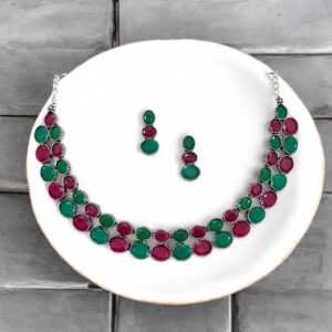 SURVI CHOKER SET-RUBY RED & GREEN