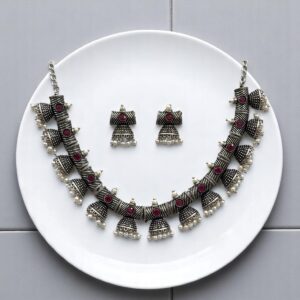 NEETA CHOKER SET-RUBY RED