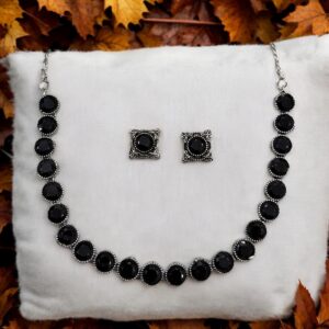 ANIKA CHOKER SET-BLACK