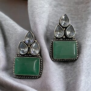 KIVA BRASS STUDS-MINT GREEN