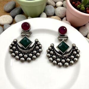 AKSH BRASS DANGLERS-RED&GREEN